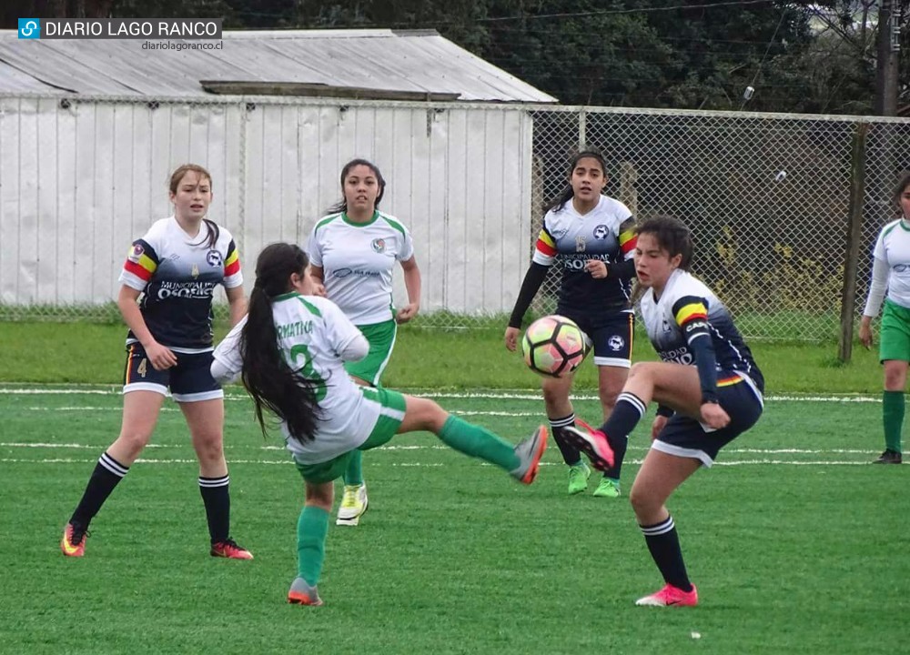 Féminas ranquinas se toman el fútbol este fin de semana