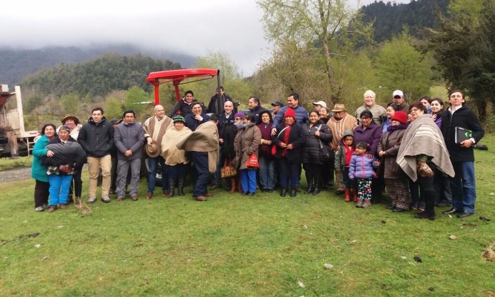 Comunidad ranquina recibió tractor con cultivadora que beneficiará a 25 familias