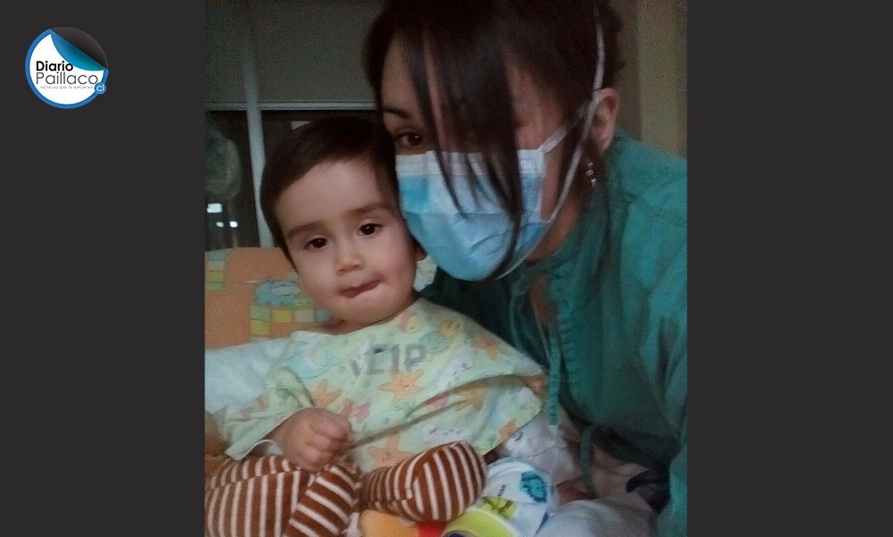 Joaquín, el pequeño gigante que venció la meningitis, ya está de vuelta en casa 