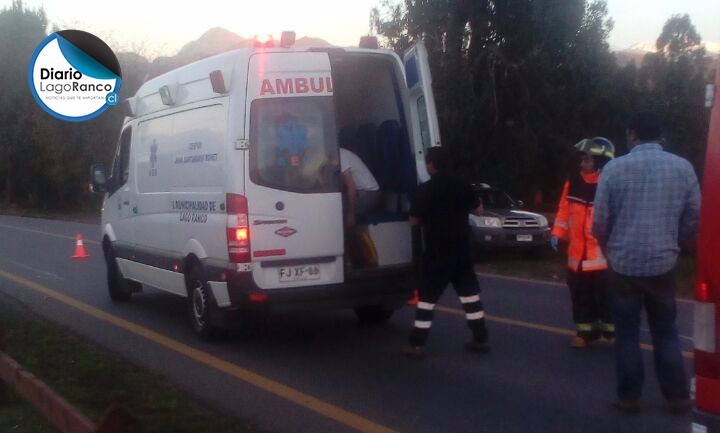 Riobueninos que provenían del mundial de clavados sufrieron accidente en Ignao