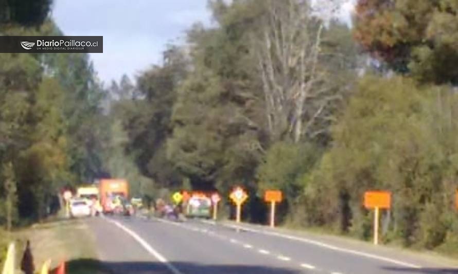 Ruta Valdivia-Paillaco: Accidente en sector El Manzano