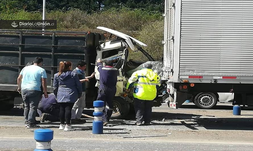 Colisión en peaje Choroico deja 2 lesionados