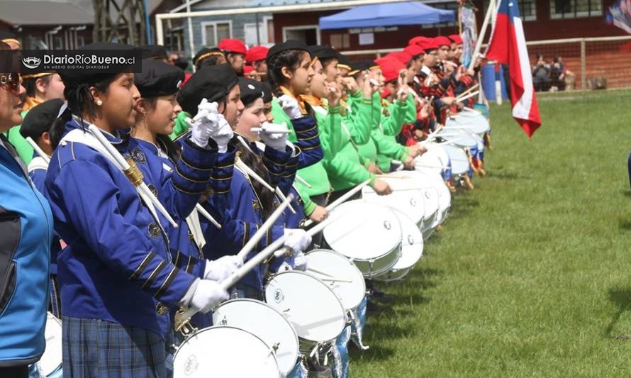 Talentosos niños riobueninos se lucieron en encuentro rural de bandas escolares 