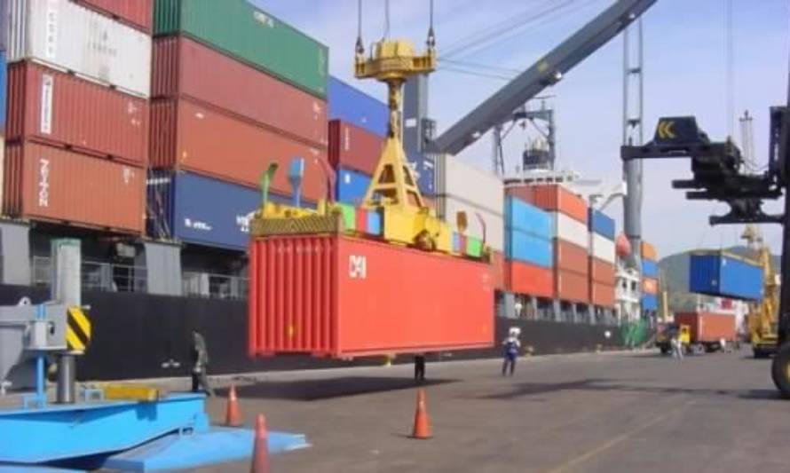 Exportaciones regionales disminuyeron 35,9% en octubre 2019 según INE