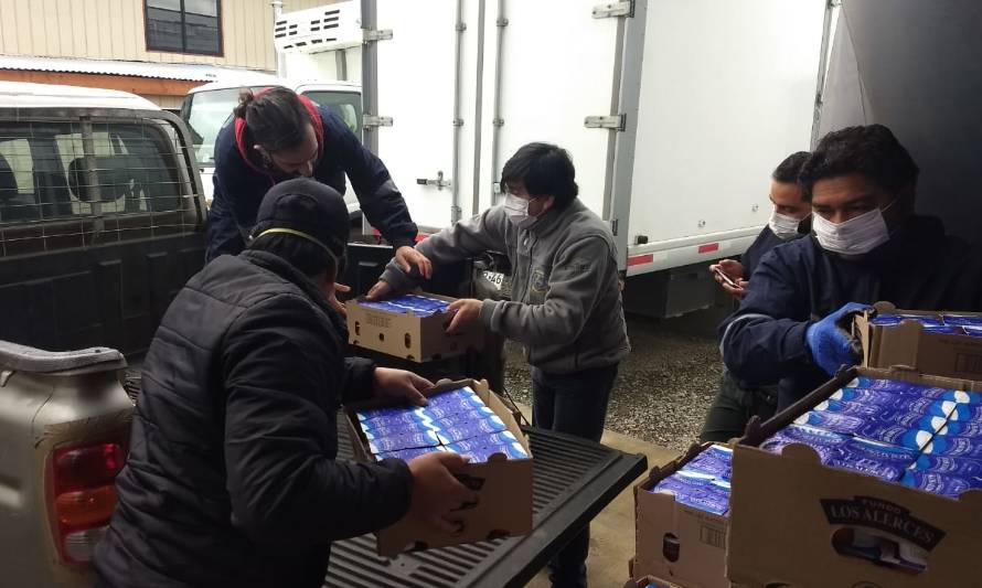 Municipalidad de Paillaco distribuyó más de 8000 vasos de yogur donados por Hendaya