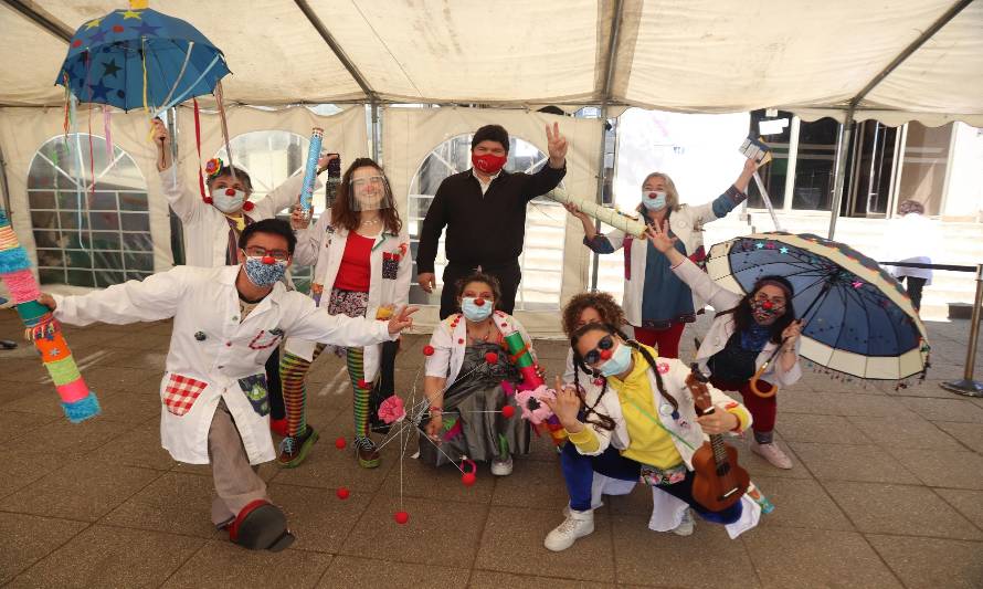 Agrupación AlegrArte Clown capacitó a sus integrantes para realizar terapias virtuales a niños hospitalizados en Valdivia