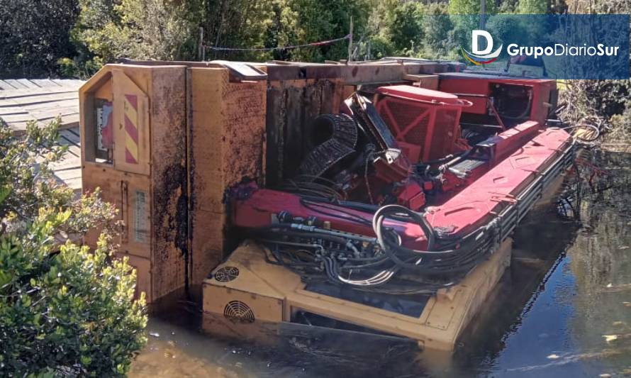 Empresa forestal debe reparar puente que su camión derribó en Mariquina
