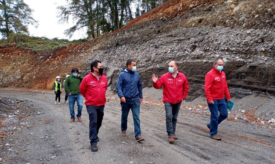 Parte construcción de ruta Ignao-Vivanco-Trapi, conexión entre Lago Ranco y Río Bueno