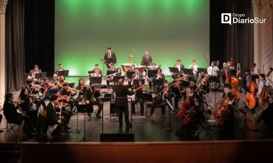 Orquesta Filarmónica de Los Ríos alista concierto en el Teatro Regional Cervantes en Valdivia