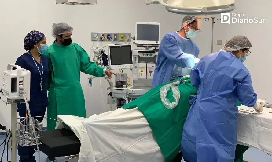 Hospital de Corral se integra a la red quirúrgica de la región