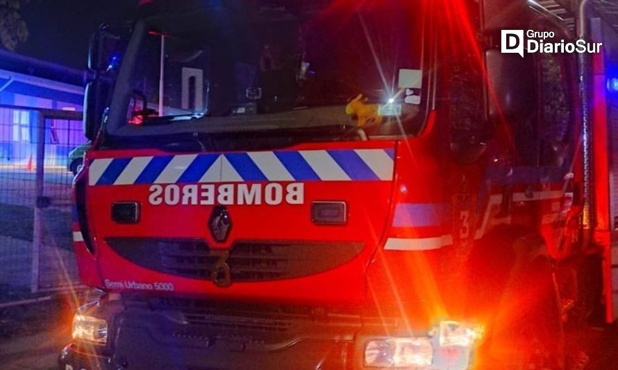 Bomberos atiende emergencia en Niebla