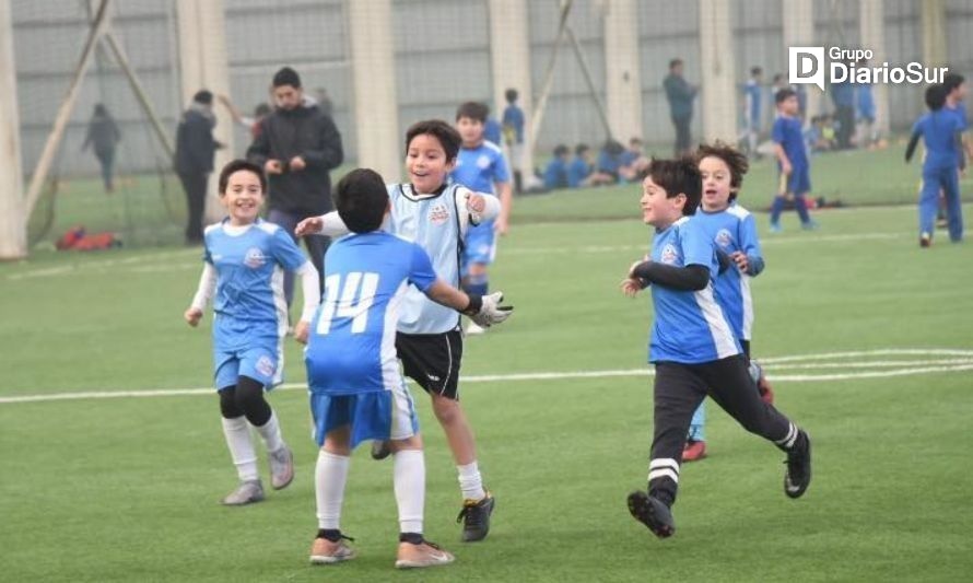 Invitan a participar de un Campus de Fútbol Infantil de Invierno 