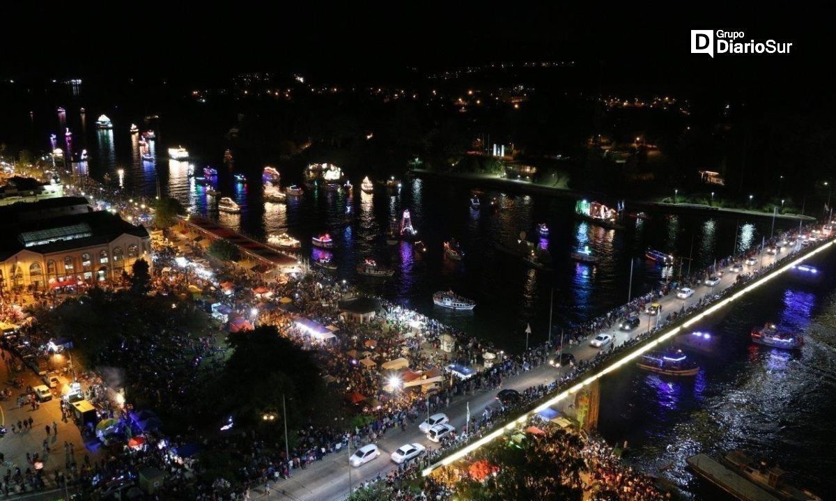 Una treintena de embarcaciones se preparan para el corso fluvial de la Noche Valdiviana 