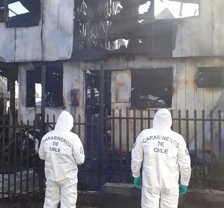 Un joven fallecido y varios damnificados dejó incendio en La Unión